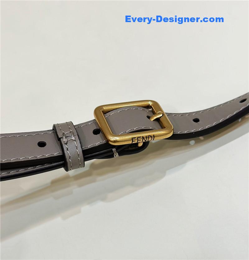 F**di women’s pink c’mon small bag