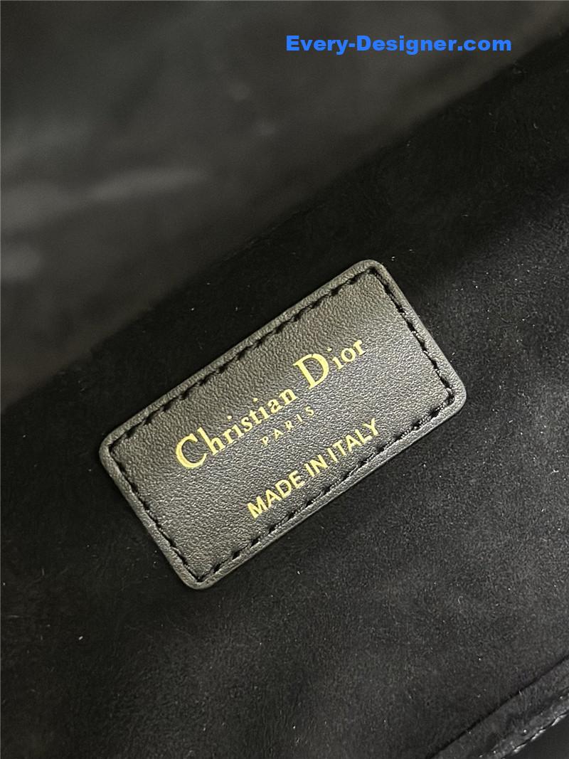 lady D10r limited edition embroidered bead bag