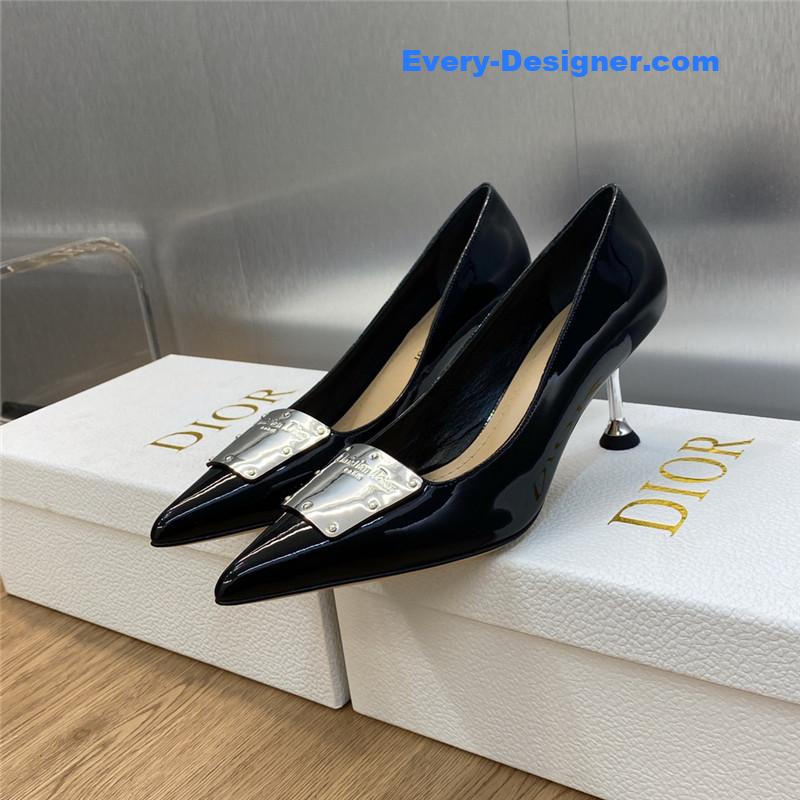 D10r cd letter logo high heel sandals