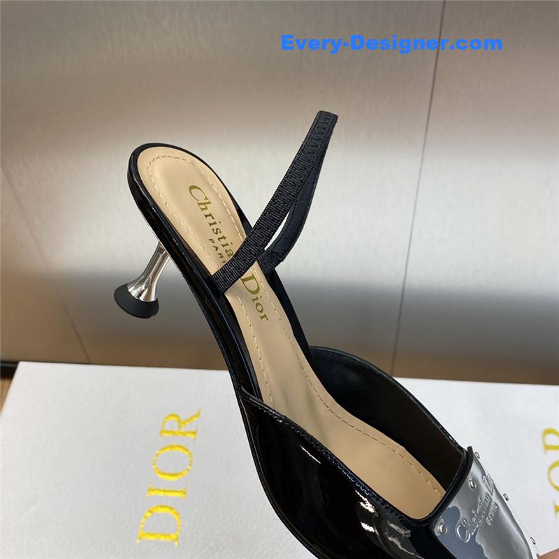D10r cd letter logo high heel sandals