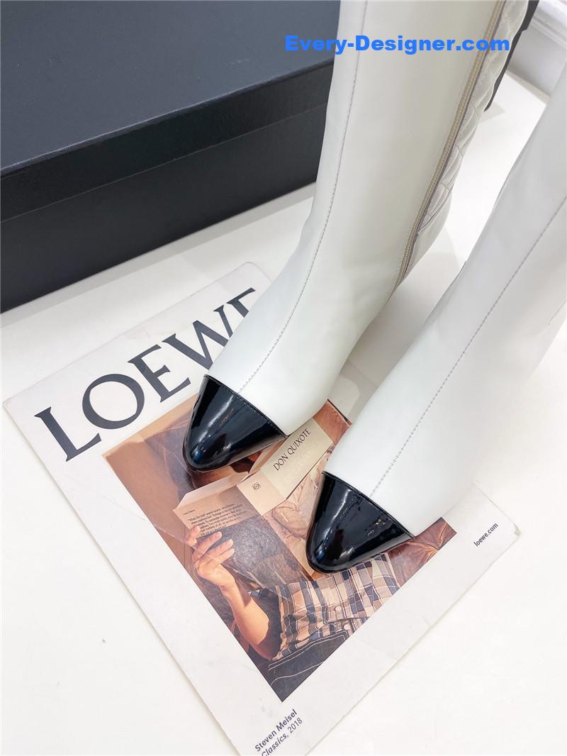 CC classic embroidered chunky heel boots