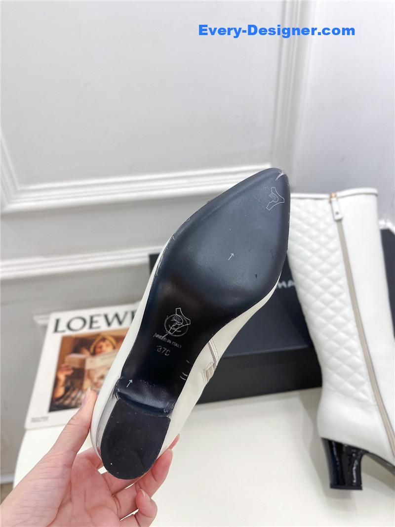 CC classic embroidered chunky heel boots