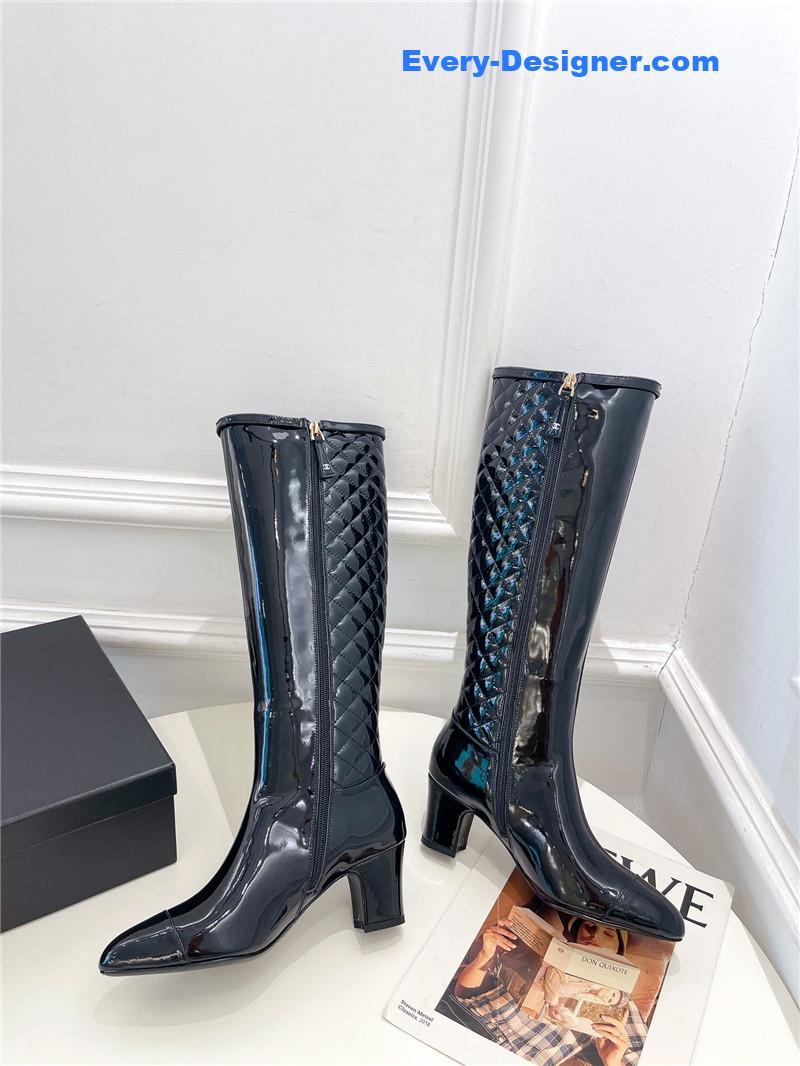 CC classic embroidered chunky heel boots