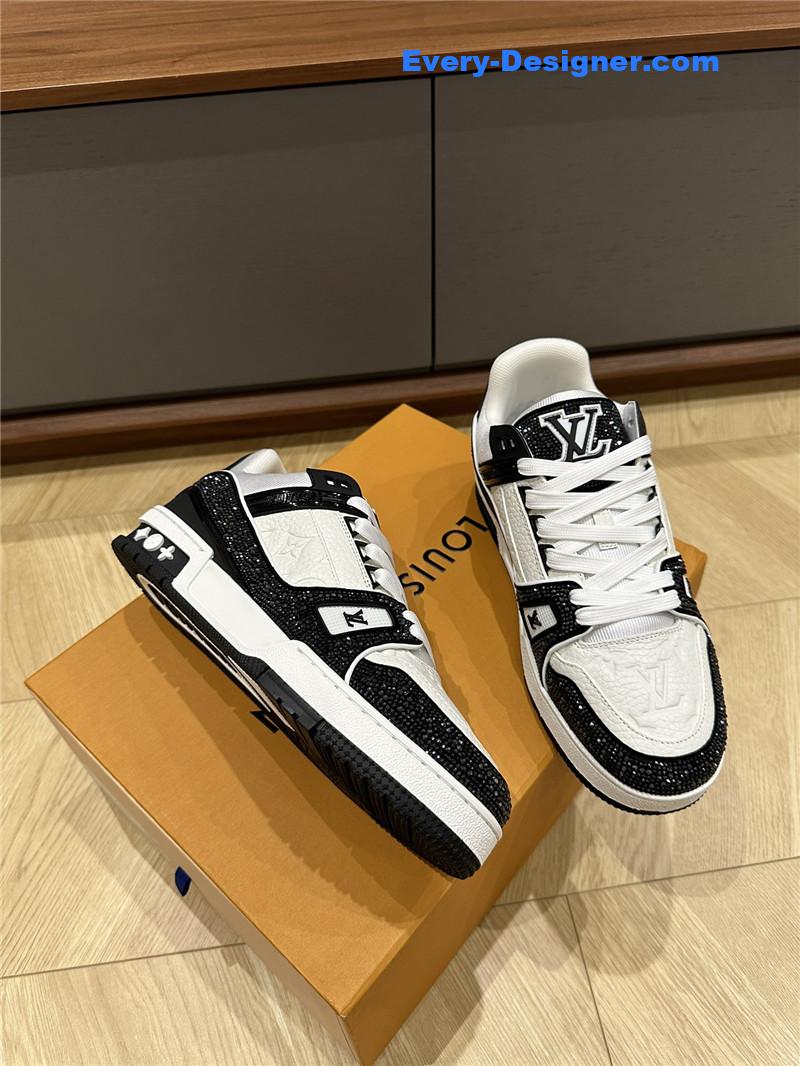 l0vis Vvtt0n lv  trainer sneakers