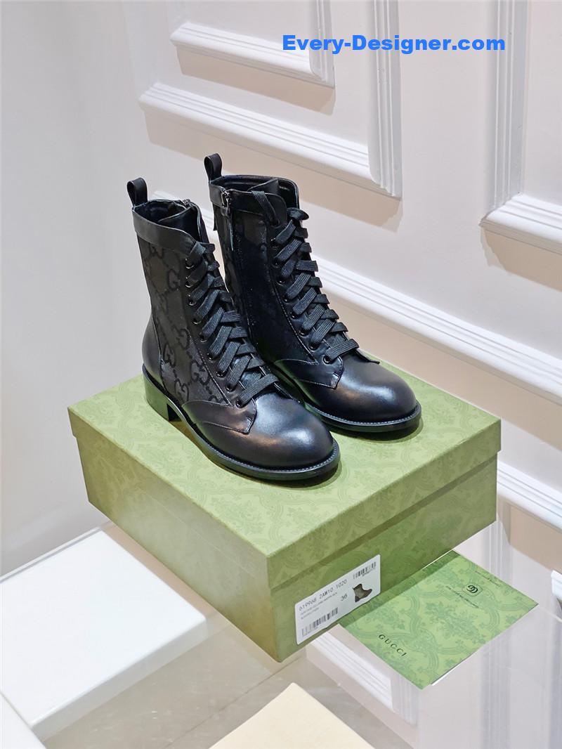 Gvc*1 gg velcro retro ankle boots