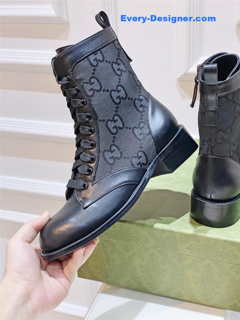 Gvc*1 gg velcro retro ankle boots