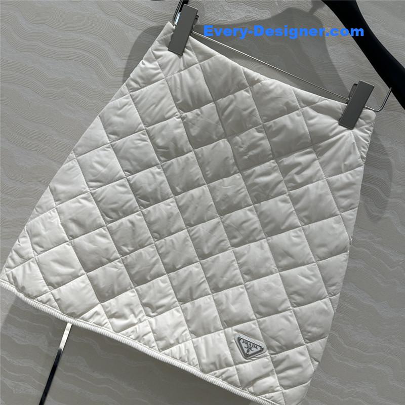 pra*a D1am0nd high waist skirt