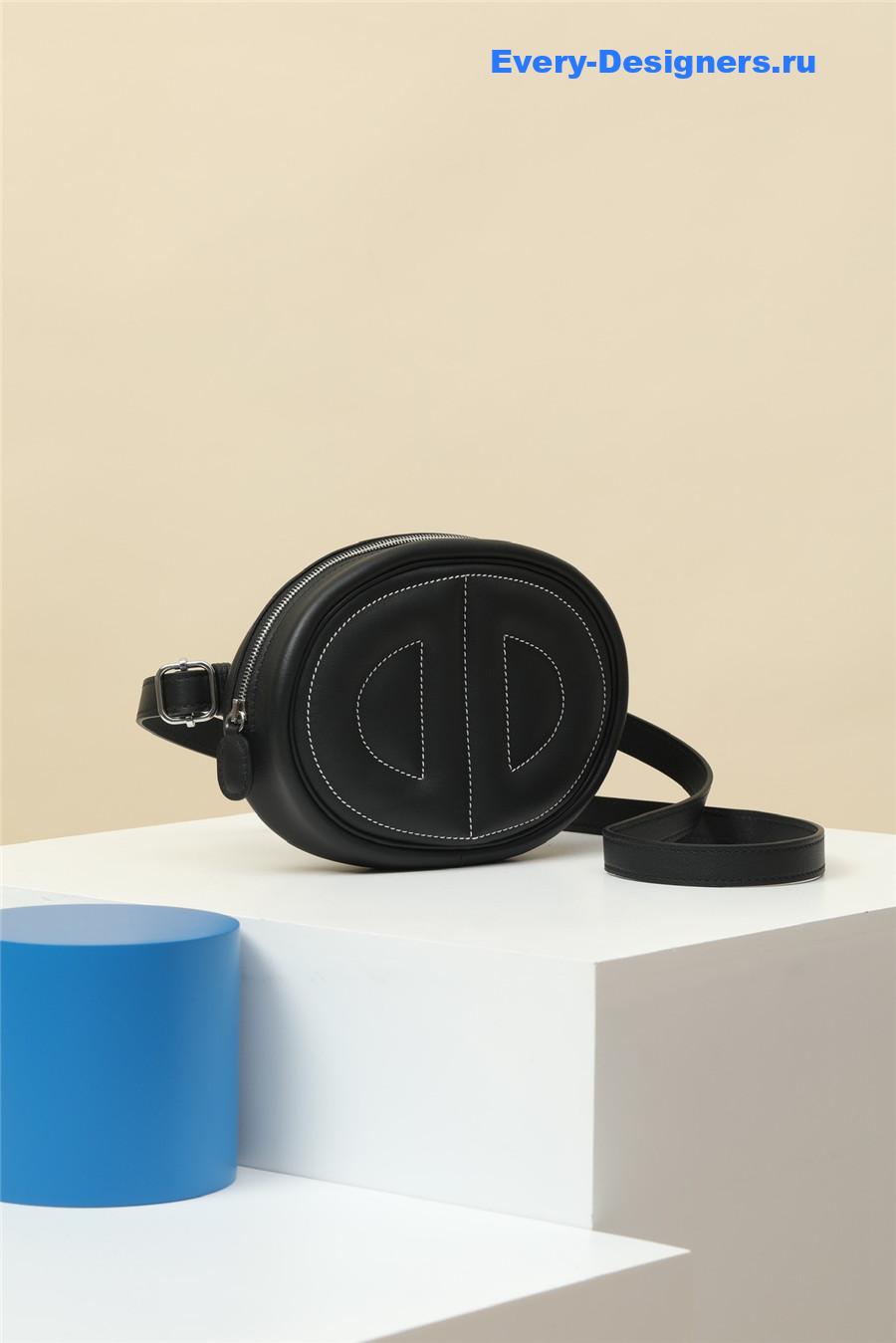 H**me5 in the loop belt bag