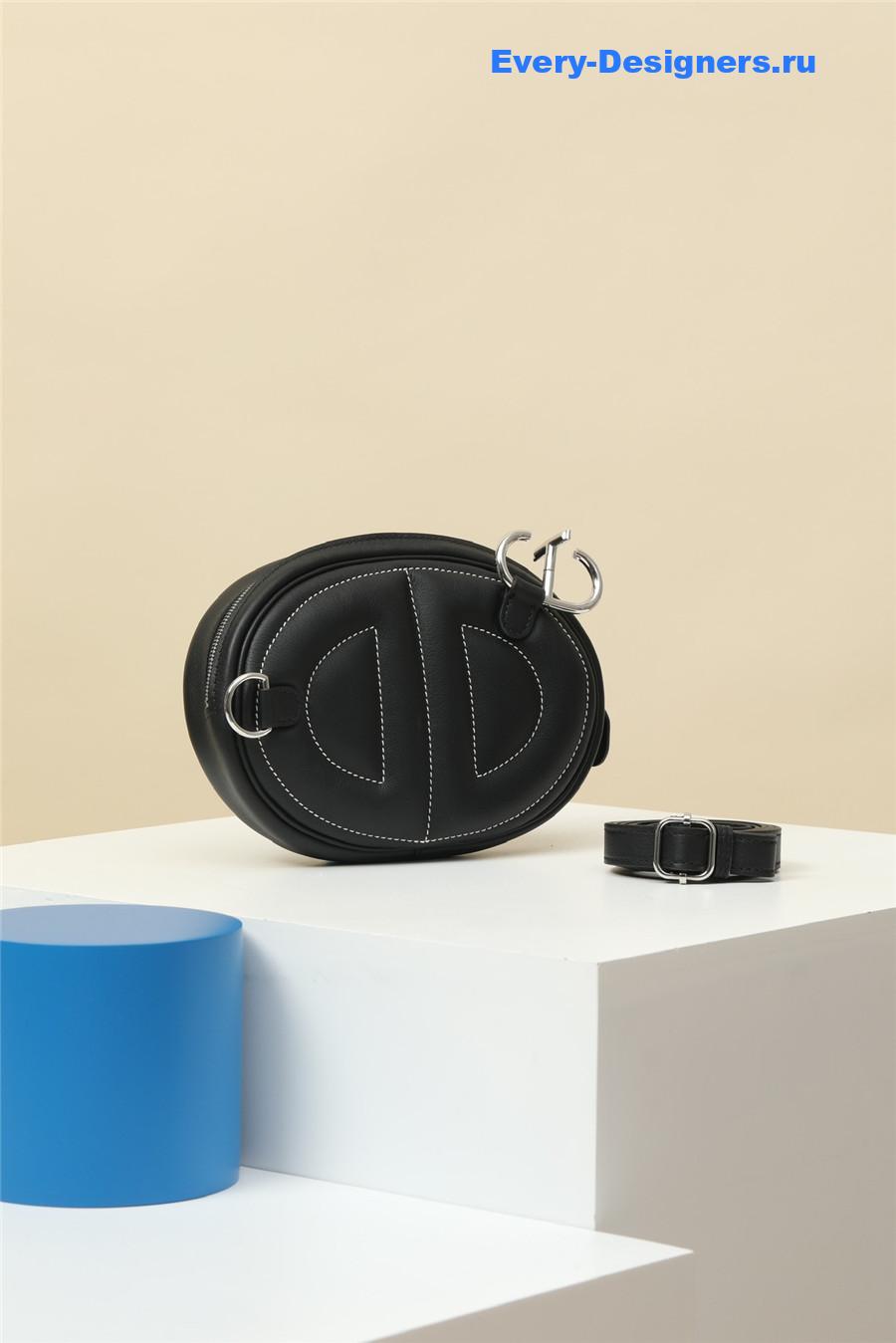 H**me5 in the loop belt bag