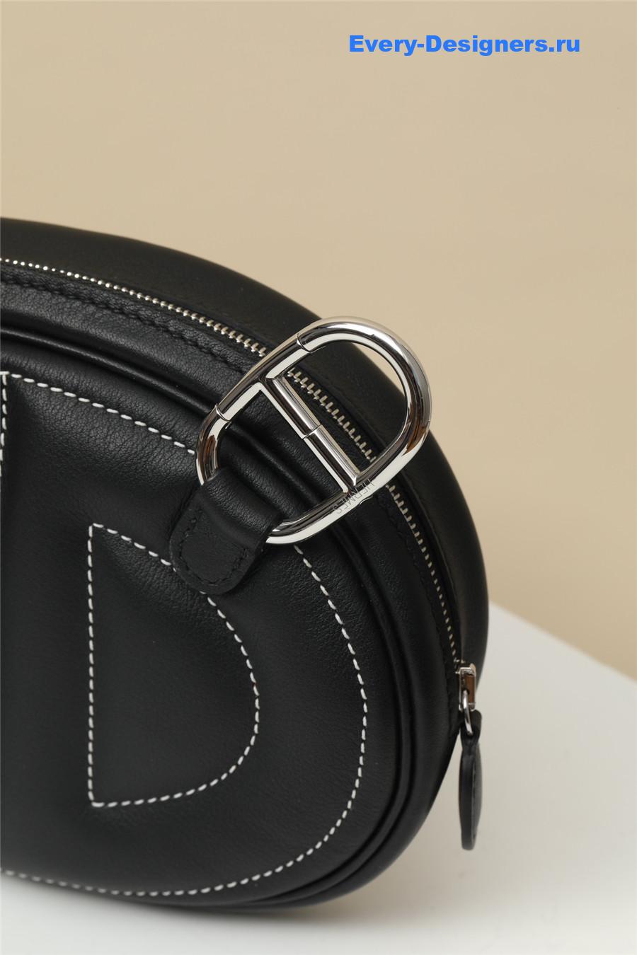 H**me5 in the loop belt bag