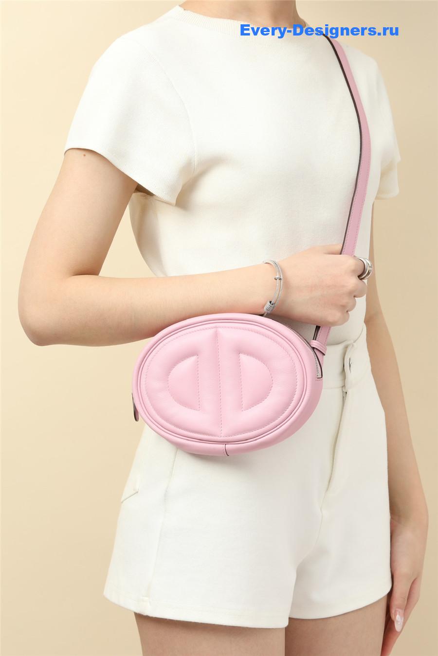 H**me5 in the loop belt bag pink