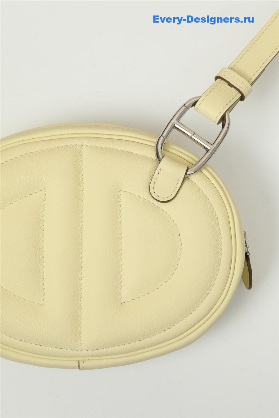 H**me5 in the loop belt bag yellow