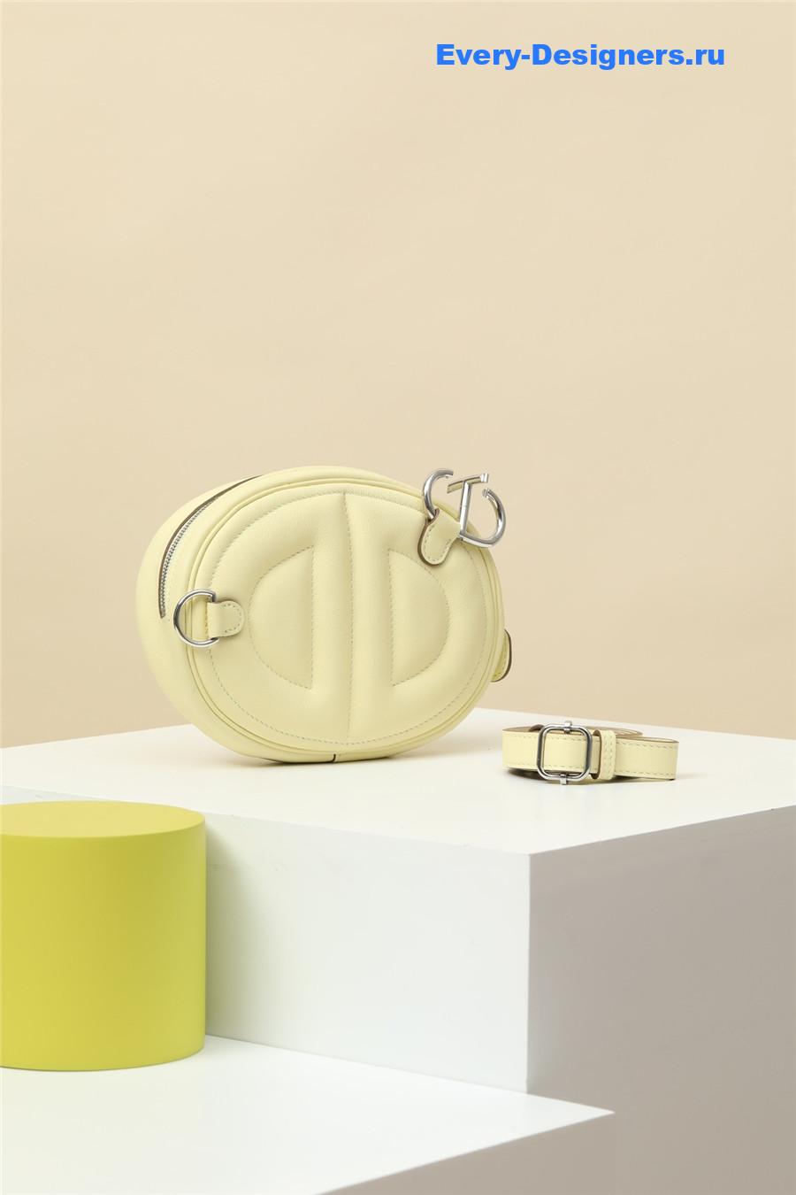 H**me5 in the loop belt bag yellow