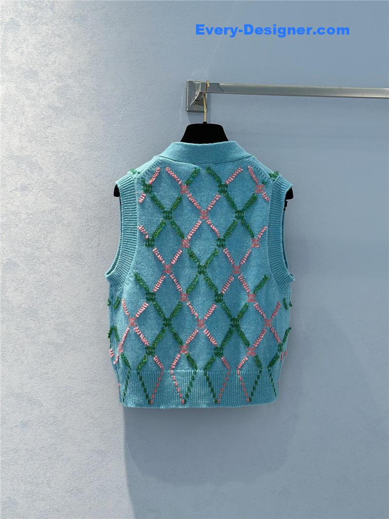 Ch**el colorblock embroidered knitted v-neck vest