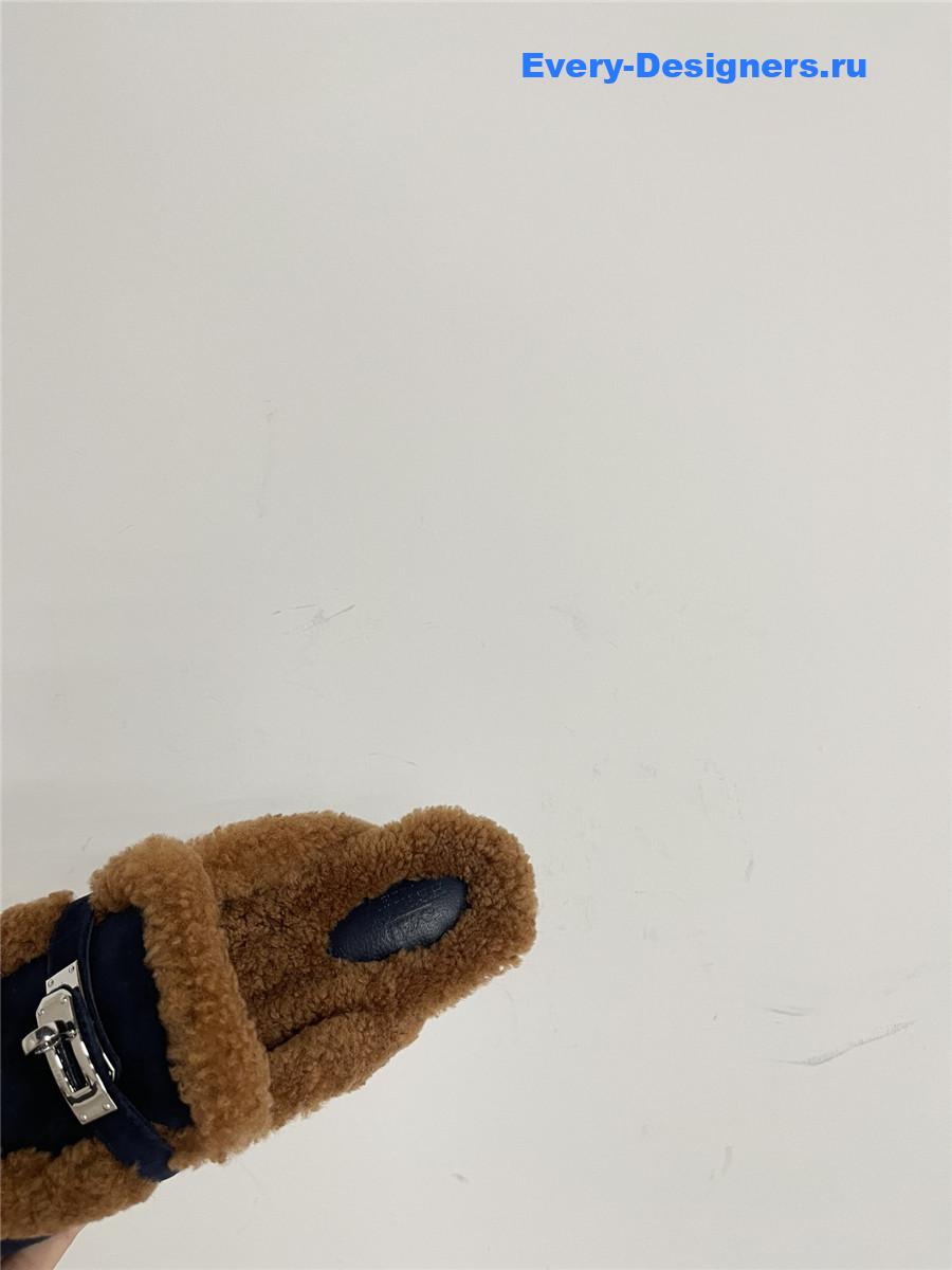 H**me5 kelly wool slippers