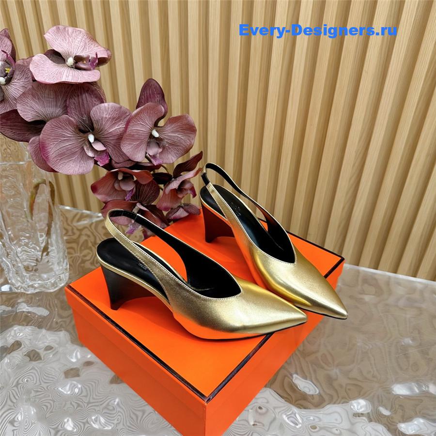 H**me5 goatskin high pointed slingbacks in gold