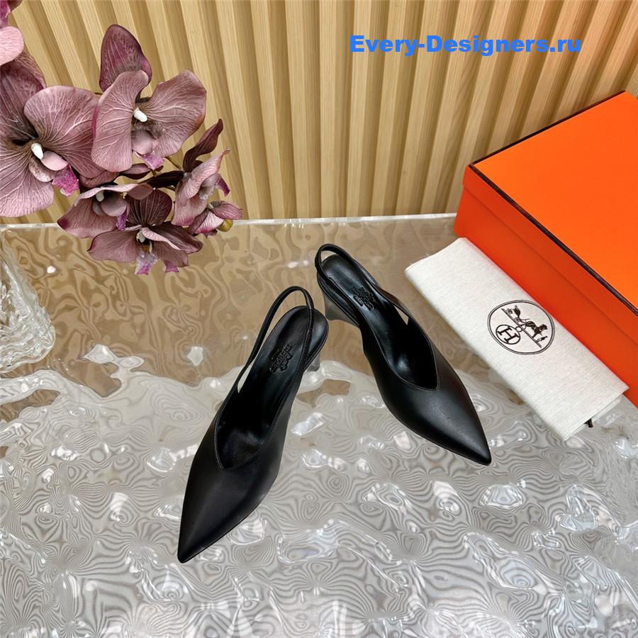 H**me5 calfskin high pointed slingbacks in black