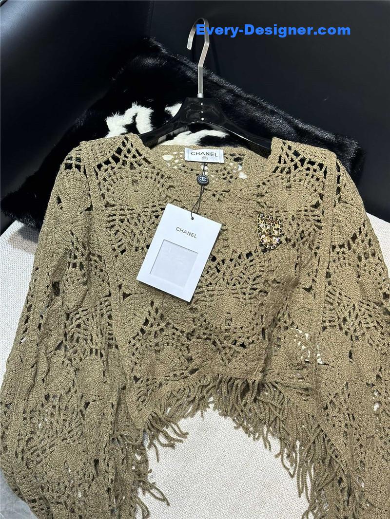 Ch**el flocking cutout top