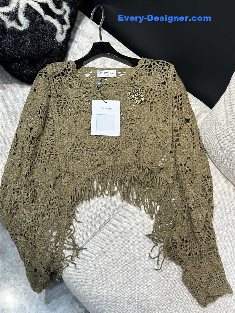 Ch**el flocking cutout top