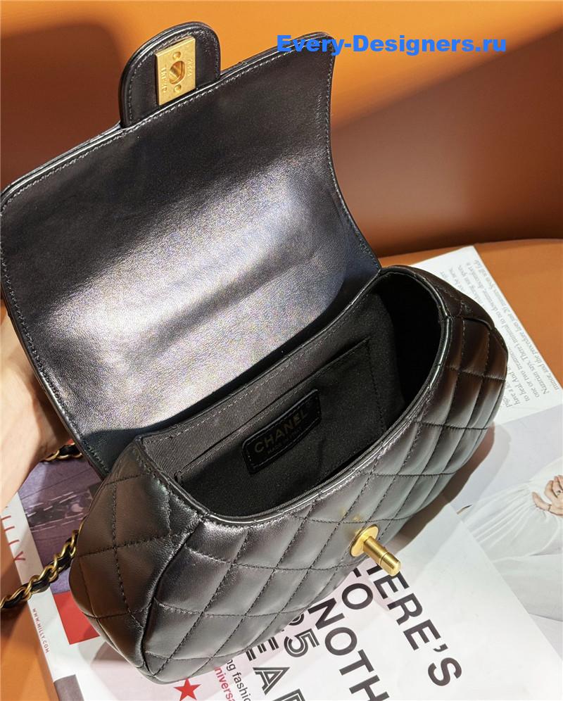 Ch**el coco handle bag