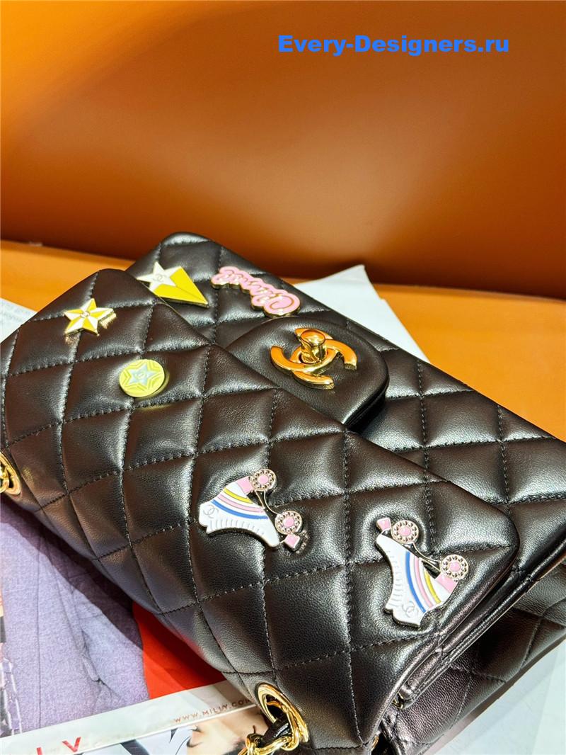 Ch**el cf badge bag small