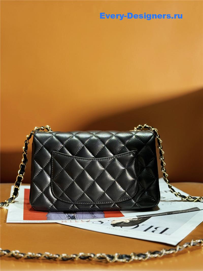 Ch**el cf badge bag small