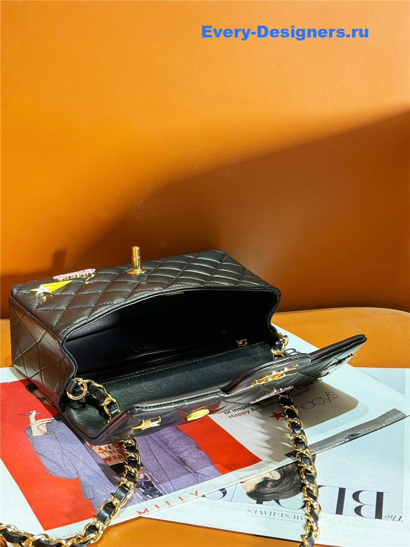 Ch**el cf badge bag small