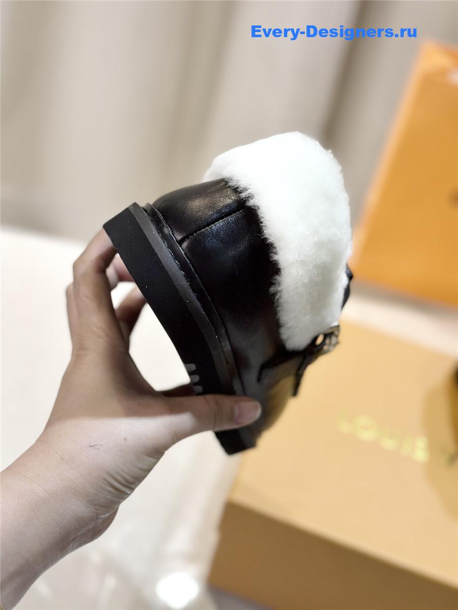 l0vis Vvtt0n leather wool slippers black