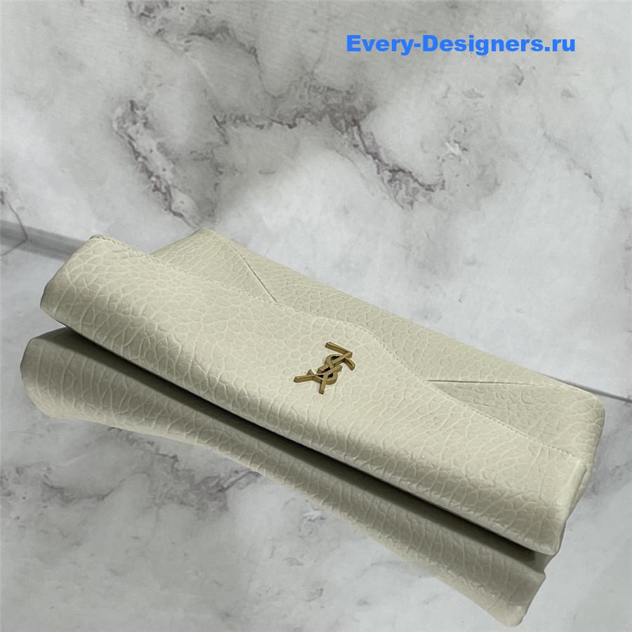 Sa1nt Lau*nt y51 envelope pouch clutch in beige