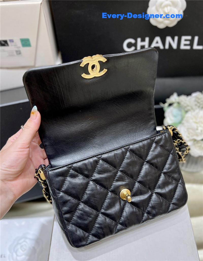 Chanel 19 bag small