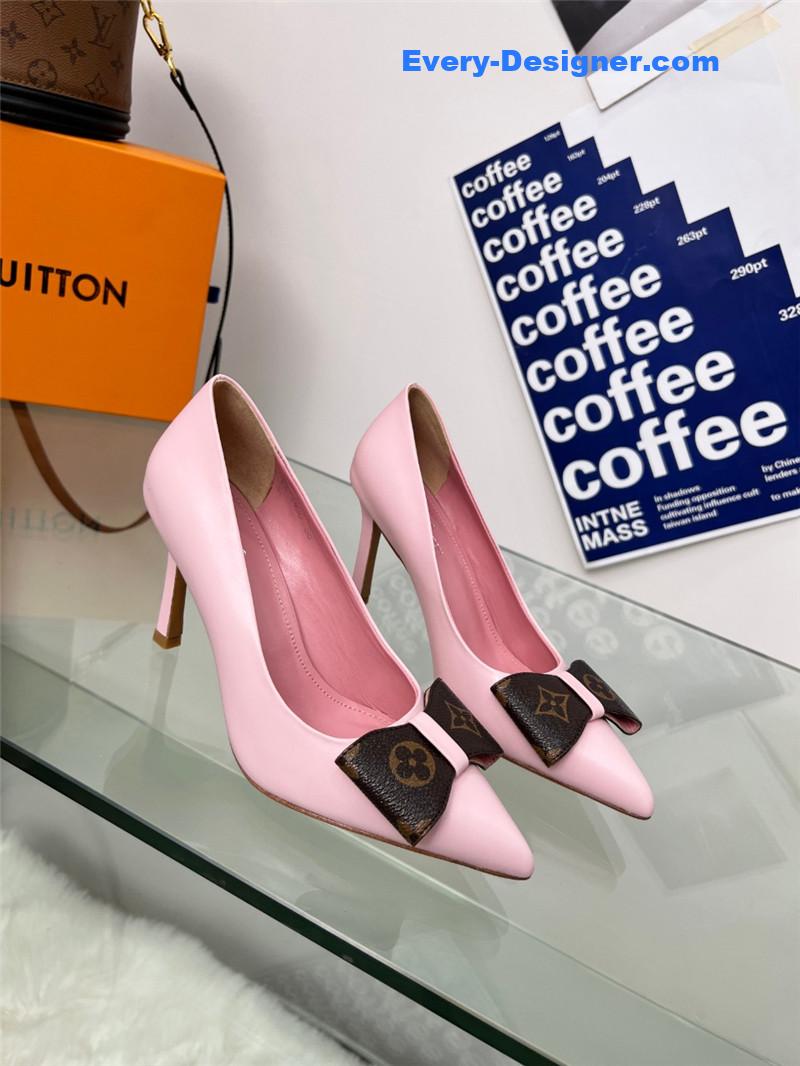 l0vis Vvtt0n lv bow high heels