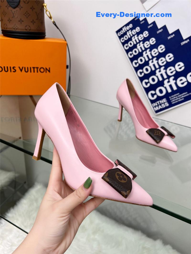 l0vis Vvtt0n lv bow high heels