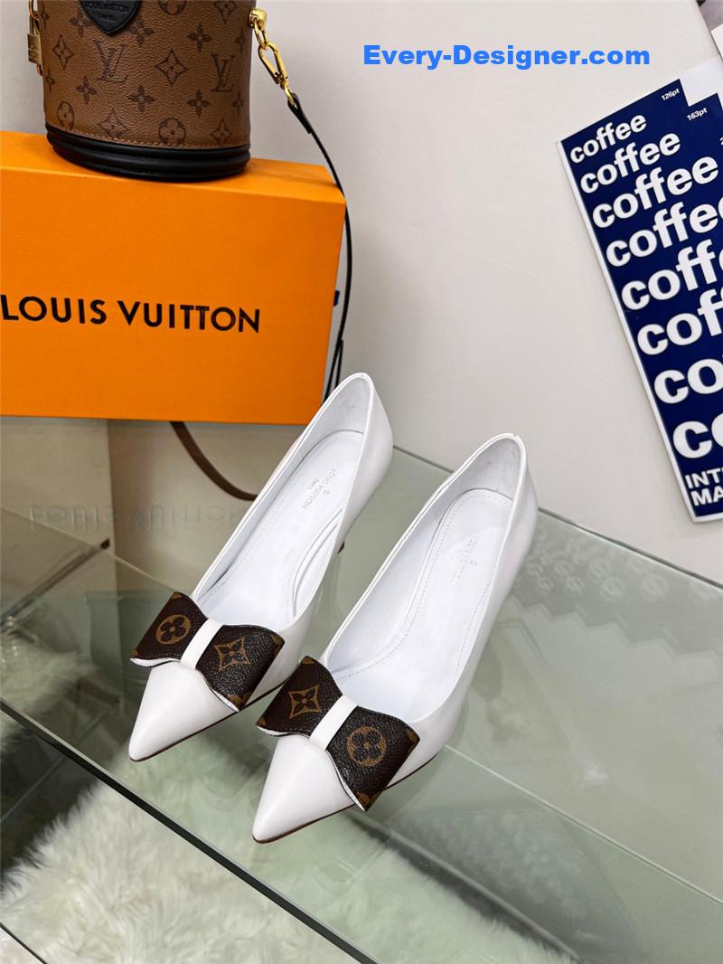 l0vis Vvtt0n lv bow high heels