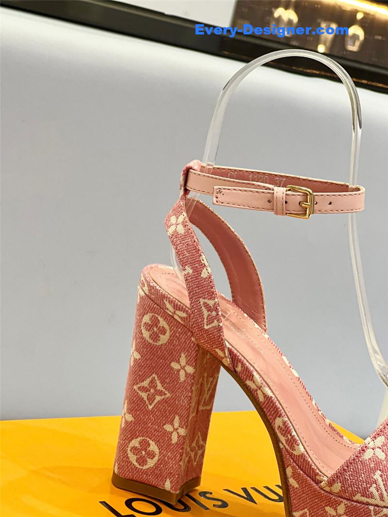 l0vis Vvtt0n lv high imitation platform high heel sandals