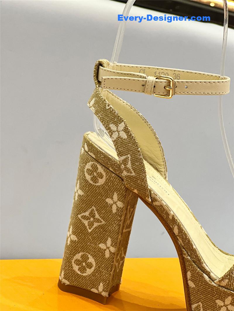 l0vis Vvtt0n lv high imitation platform high heel sandals