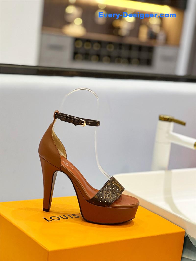 l0vis Vvtt0n lv platform high-heeled sandals