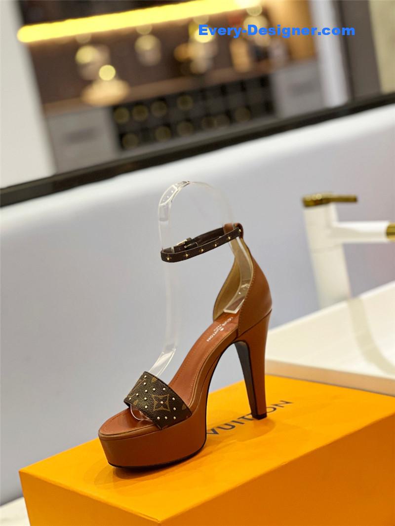 l0vis Vvtt0n lv platform high-heeled sandals