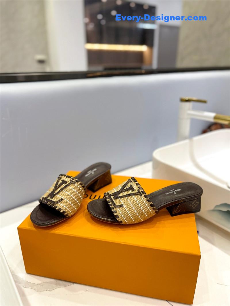 l0vis Vvtt0n lv catwalk style british retro slippers