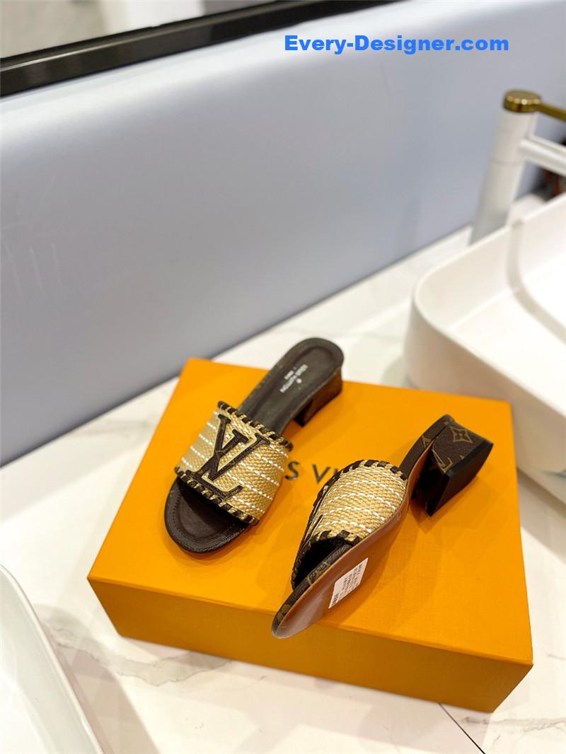 l0vis Vvtt0n lv catwalk style british retro slippers