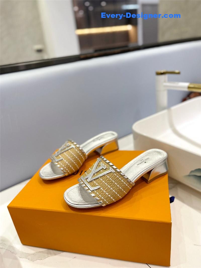 l0vis Vvtt0n lv catwalk style british retro slippers