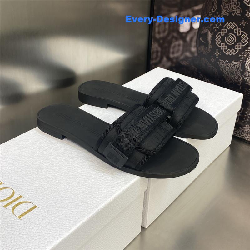 D10r evolution camouflage women’s shoes