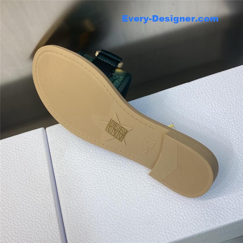 D10r evolution camouflage women’s shoes