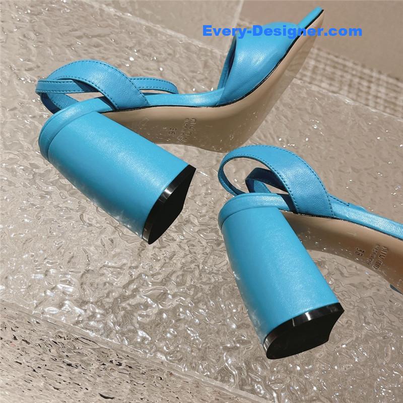 M1um1u new rhinestone pinch sandals