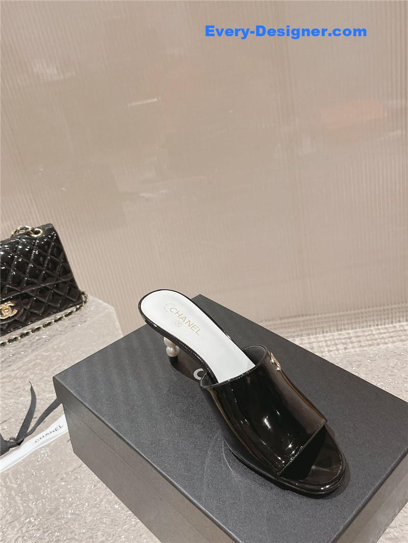 CC hot style shoe upper big logo slippers