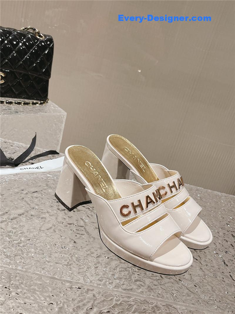 CC platform high heel slippers