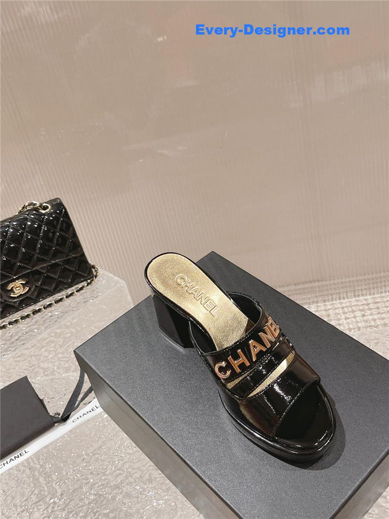 CC platform high heel slippers