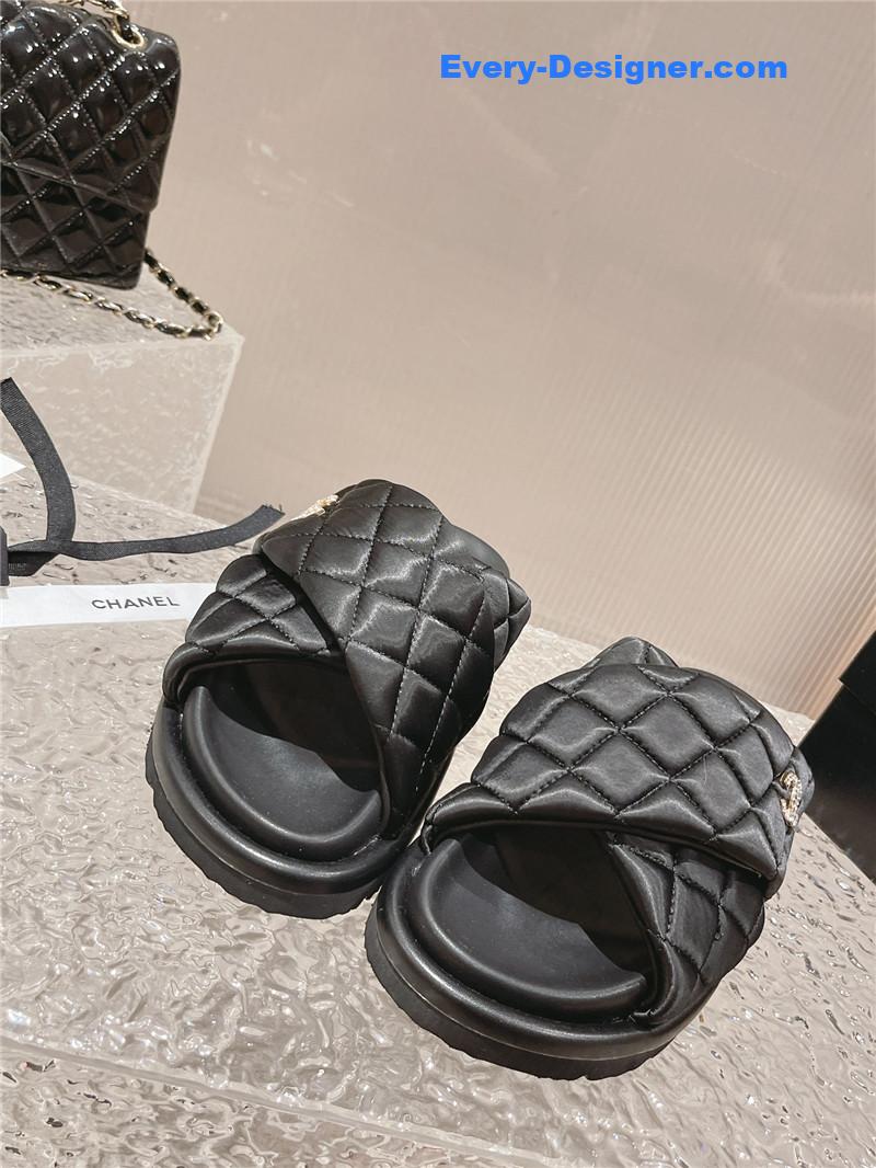 CC Lingge Velcro Thick Bottom Bread Lazy Slippers