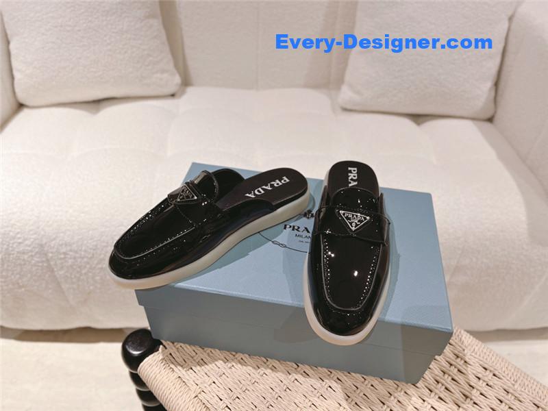 prada spring and summer new slip-on loafers