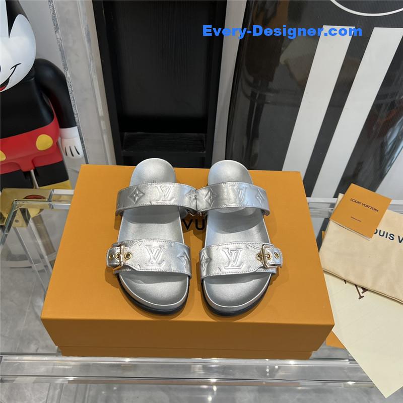 l0vis Vvtt0n lv spring summer beach slippers