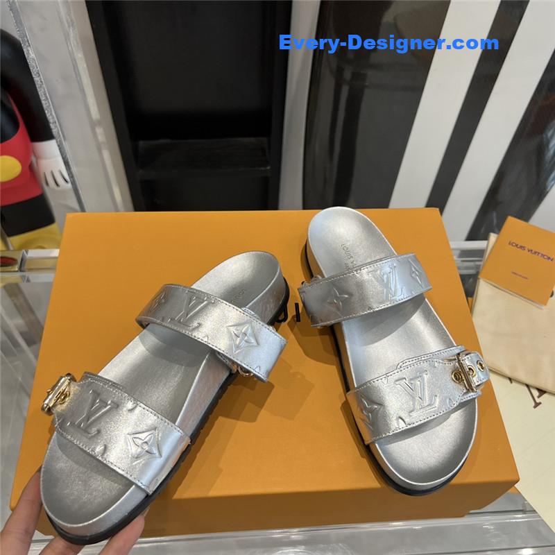 l0vis Vvtt0n lv spring summer beach slippers
